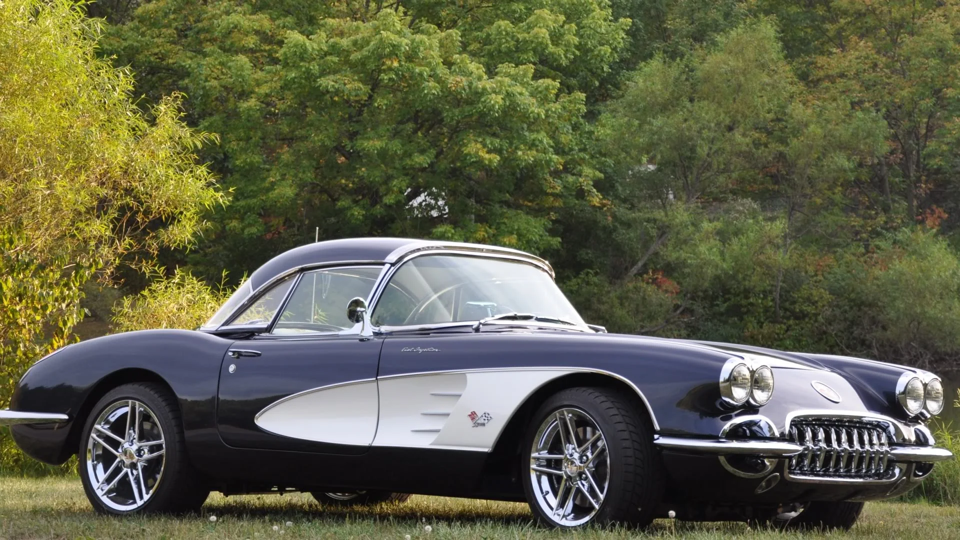 1958BlackChevyCorvetteRestomod.webp