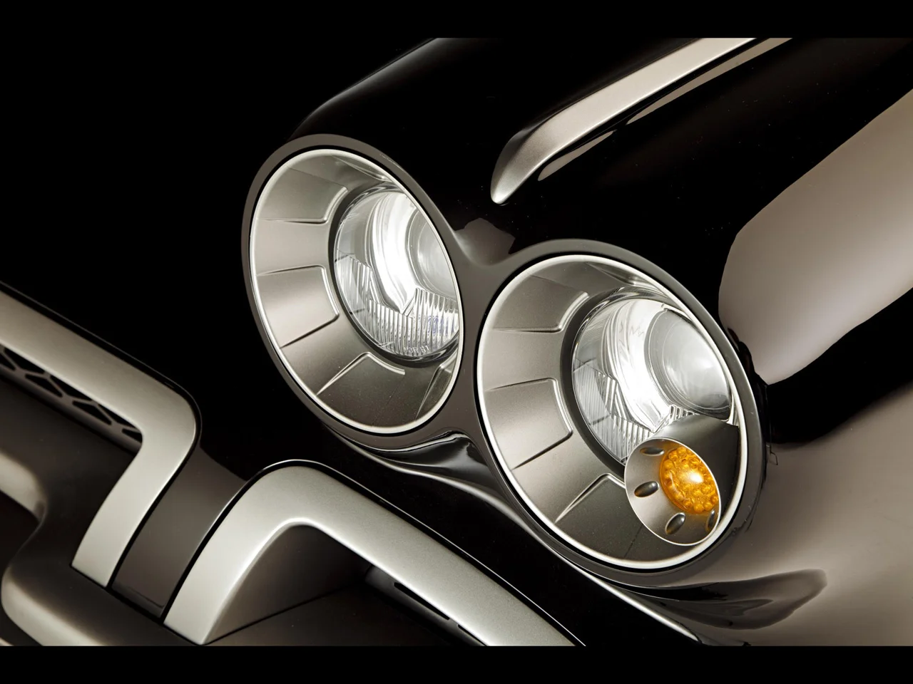 1962-Chevrolet-Corvette-C1-RS-by-Roadster-Shop-Headlights-1280x960.webp