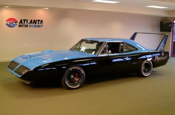 1970-Plymouth-Roadrunner-Superbird-Clone-For-Sale-NASCAR-e1378116302139.webp