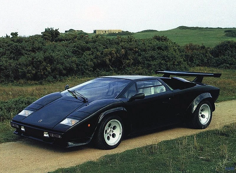 1982%20Lamborghini%20Countach%20navy%20fsv=KRM.webp