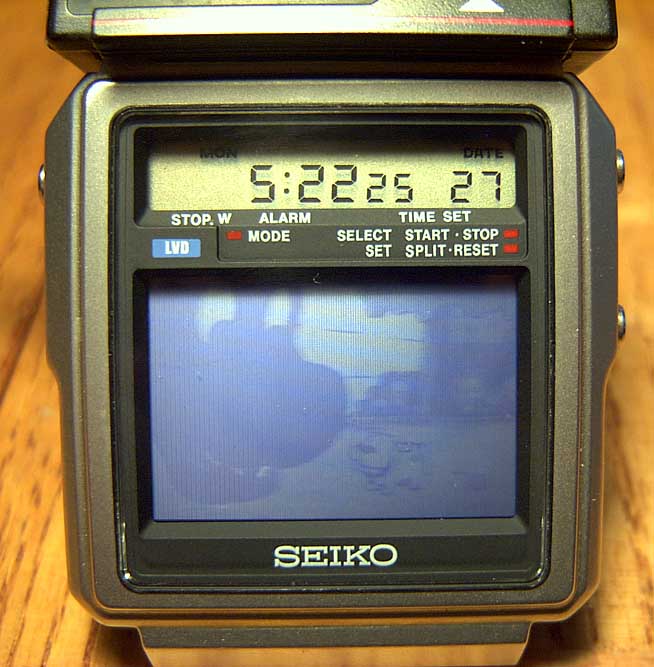 1982_Seiko_TV_Watch-OPERATING.jpg