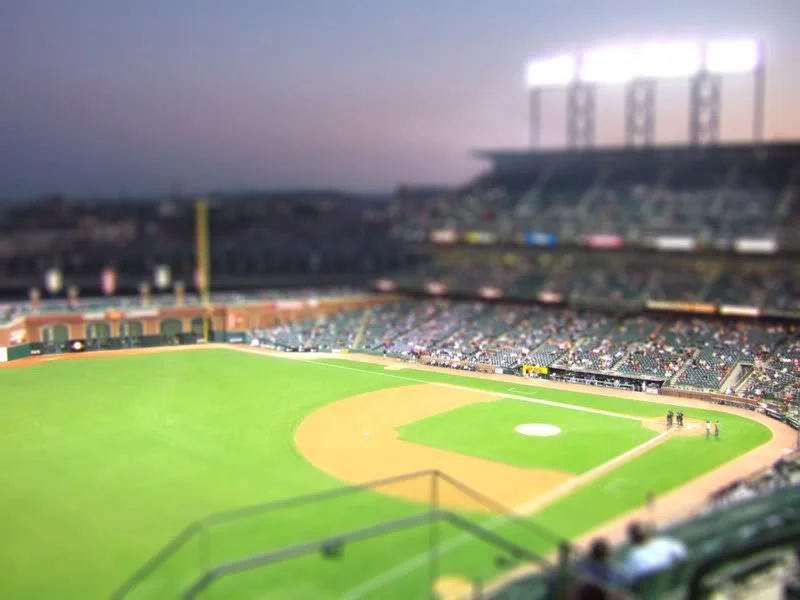 1_3-tiltshift.webp