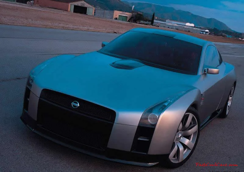 1Nissan_Skyline_GTR.webp