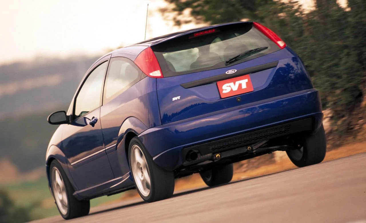 2002-ford-focus-svt-photo-318998-s-1280x782.webp