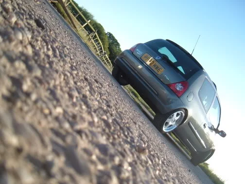 2004_0529clio0129.webp