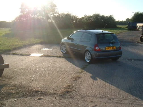 2004_0529clio0137.webp