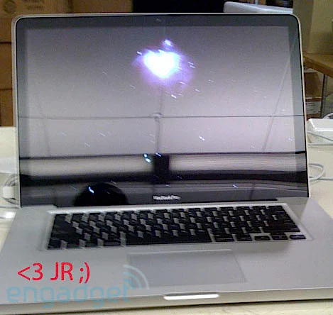 2008-10-13mbpleak-4.webp