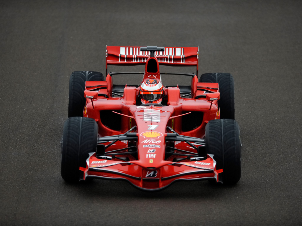 2008-Ferrari-F2008-Kimi-Raikkonen-2-1024x768.jpg
