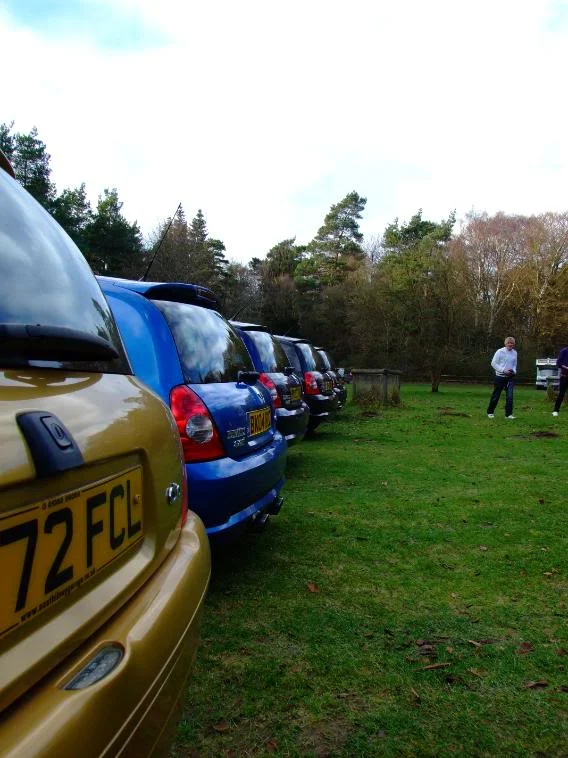 2008_0127Cliosport01080025.webp