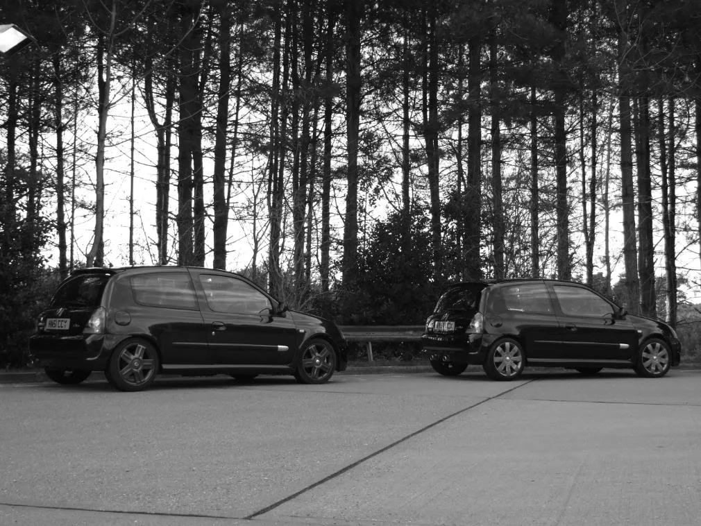2008_0127Cliosport01080056.webp