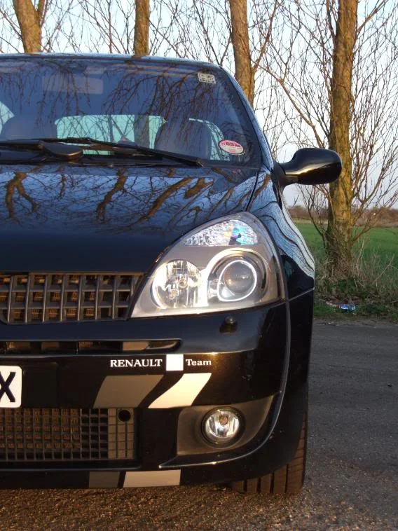 2008_0127Cliosport01080084.webp