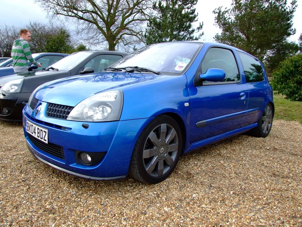 2008_0302Cliosport03080011.webp