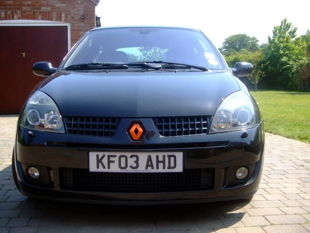 2008_0513Car1305080019_edited.webp