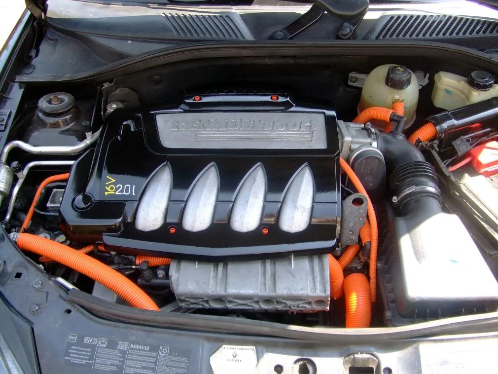 2008_0513Car1305080020_edited.webp