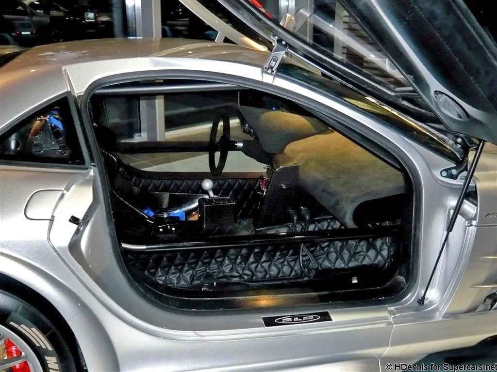 2008_MercedesBenz_SLR722GTR5.webp