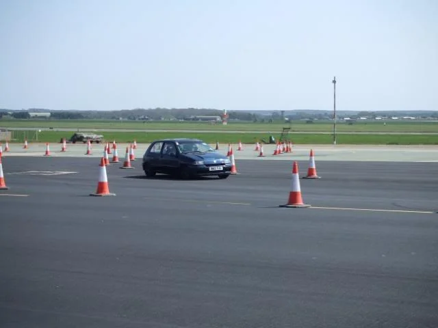 2009_0419Marham0011.webp