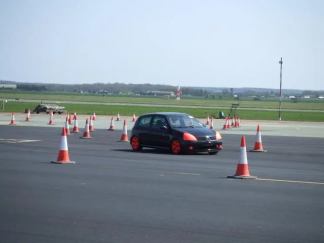 2009_0419Marham0015.webp