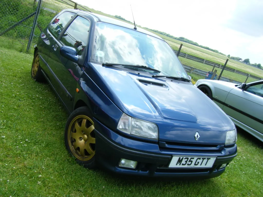 2009_0627castlecombe0018.webp