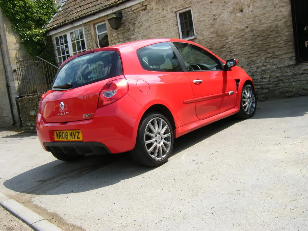 2009_0627castlecombe0020.webp