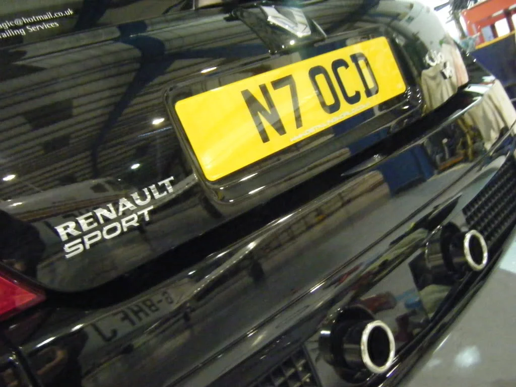 2009_1028badge0004.webp