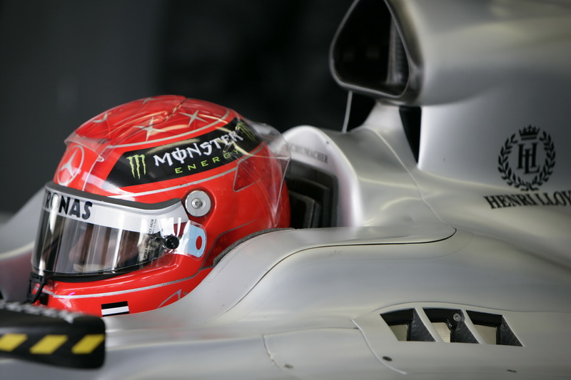 2010-03-14+-+Mercedes+GP+-+Michael+Schumacher+Monster+Energy.jpg