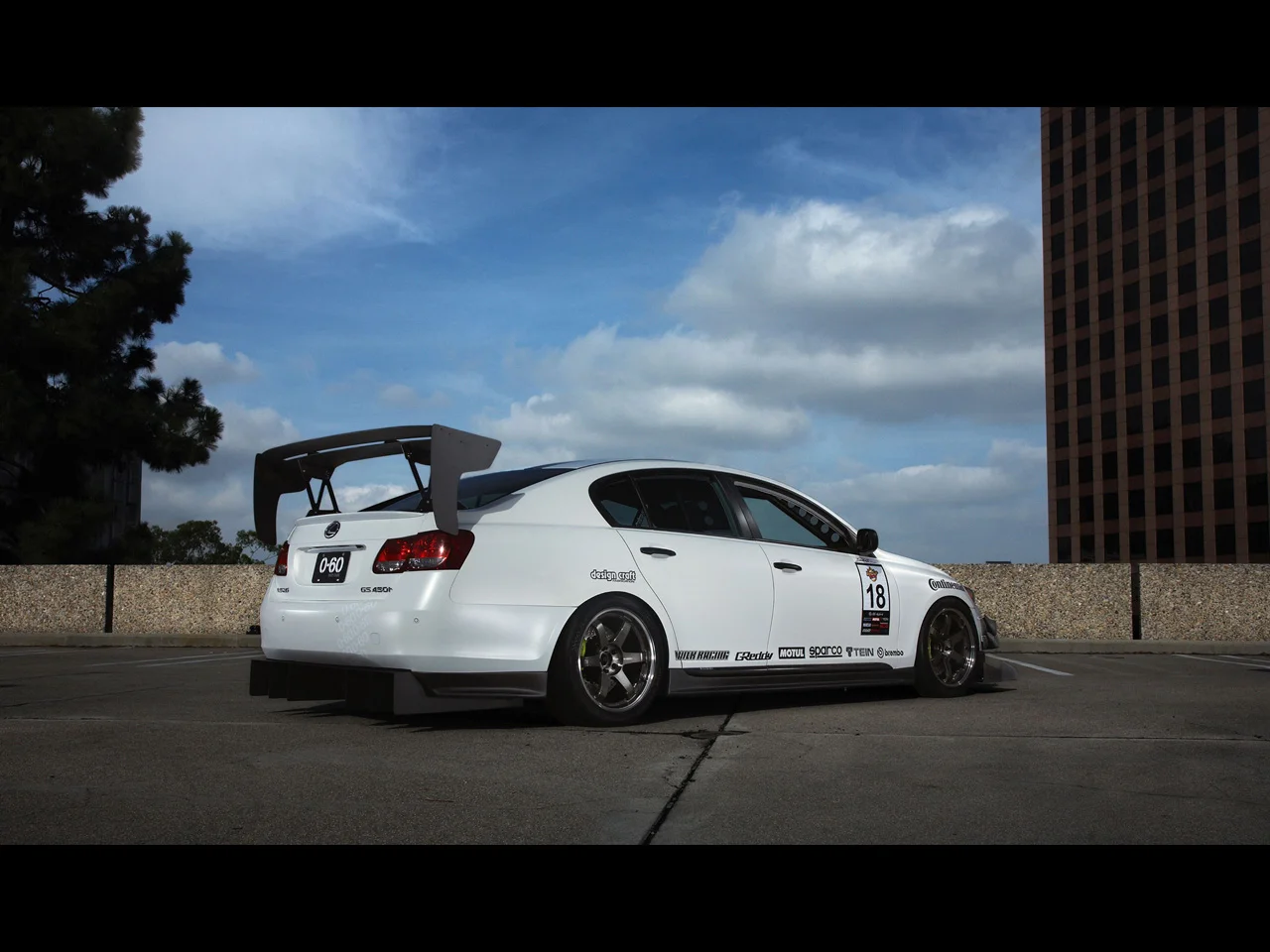 2010-Lexus-GS-450h-by-0-60-Magazine-Rear-And-Side-1280x960.webp