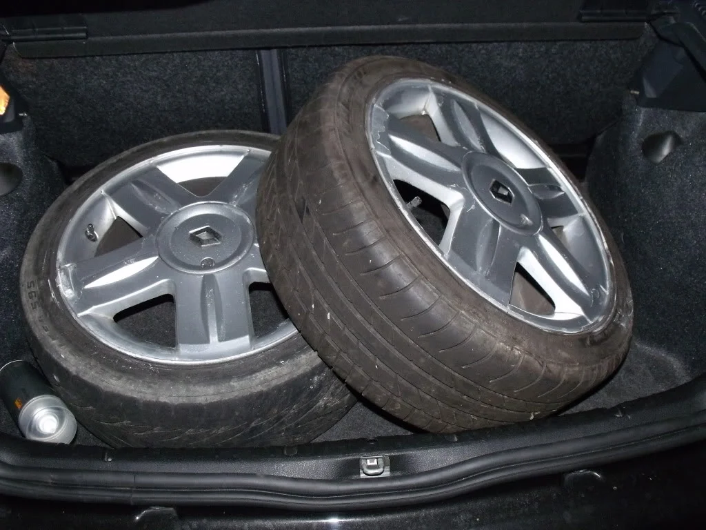 2010_0112wheels0005.webp