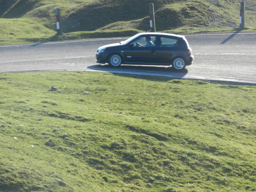 2012052970.webp