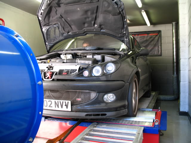 2012c4ae.jpg 2012c4ae.jpg