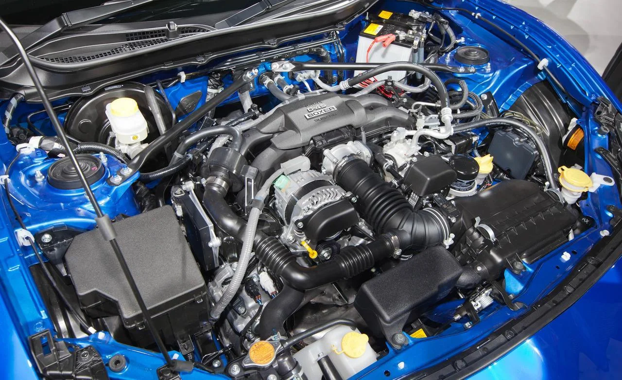 2013-subaru-brz-20-liter-flat-4-engine-photo-432163-s-1280x782.webp