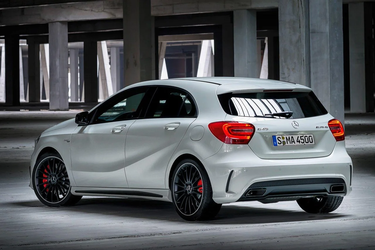 2014-mercedes-benz-a45-amg-2.webp