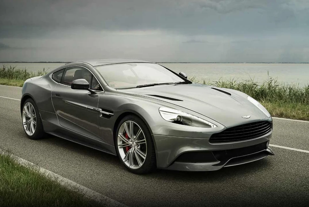 2014_aston_martin_vanquish-pic-3530665984644366507.webp