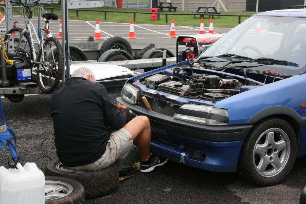 2014SnettertonNipponPaddock22_zps6eaef540.jpg