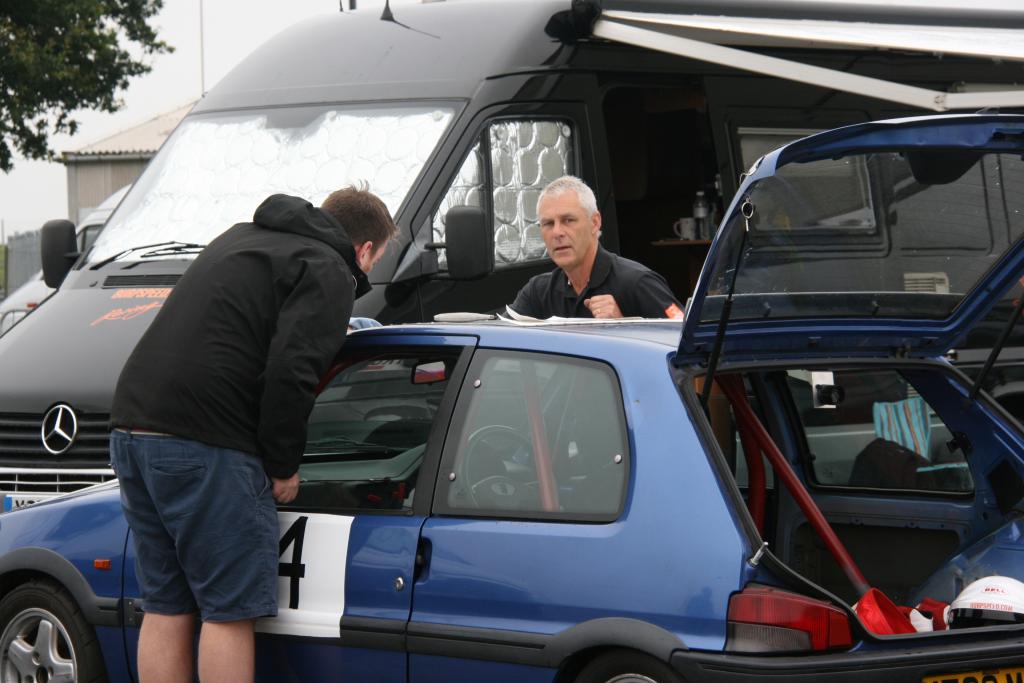 2014SnettertonNipponPaddock53_zps7fcf49ce.jpg