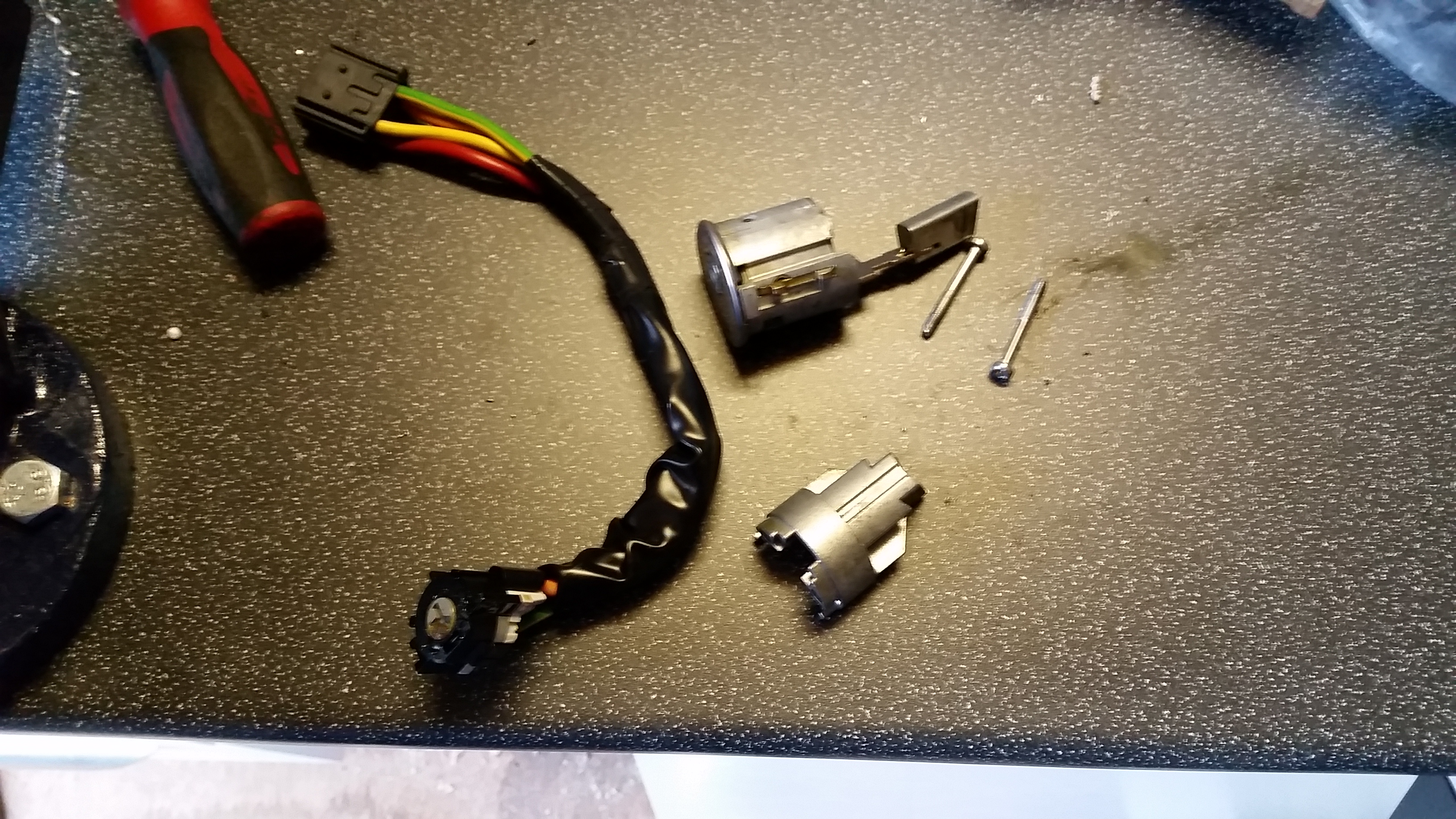 Steering Column Lock removal and Central Locking