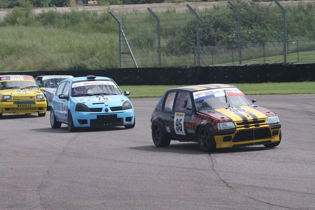 2016%20Thruxton%20Nippon%20Race%201%207_zpswadklaso.webp