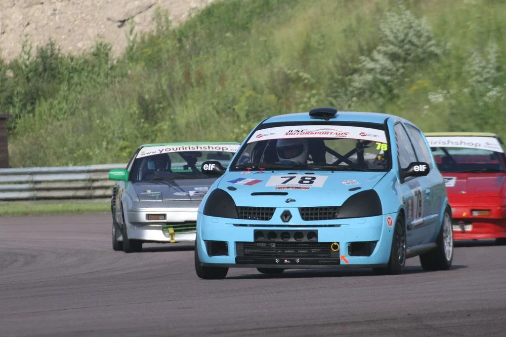 2016%20Thruxton%20Nippon%20Race%202%2077_zpsdgv5upgw.webp