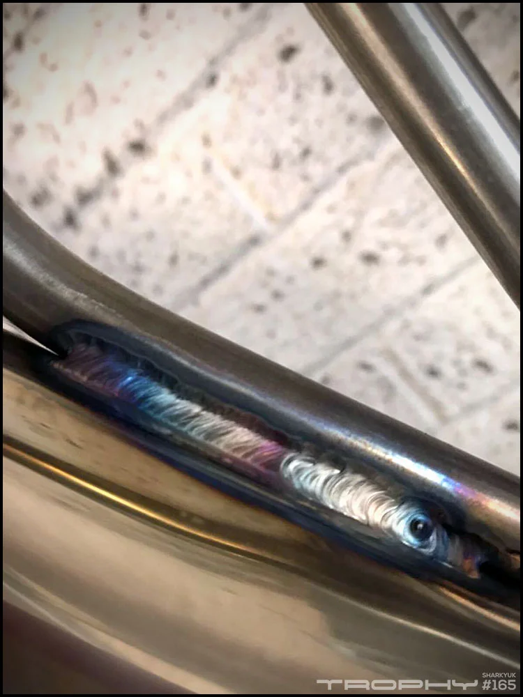 20170415_exhaust15.webp