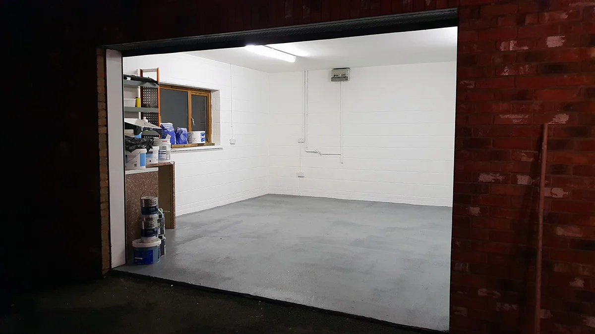 20181113_garage02.webp