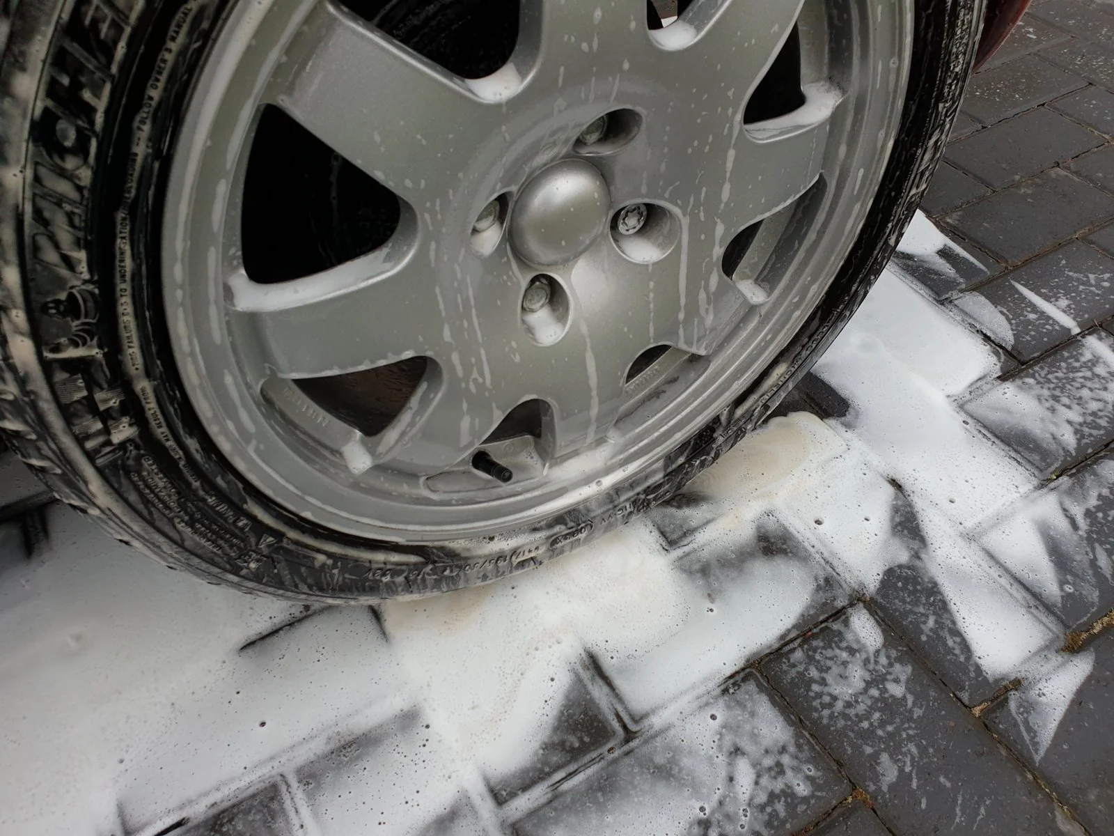 20190520_193139.webp