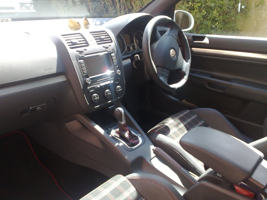 21042008445.jpg 21042008445.jpg