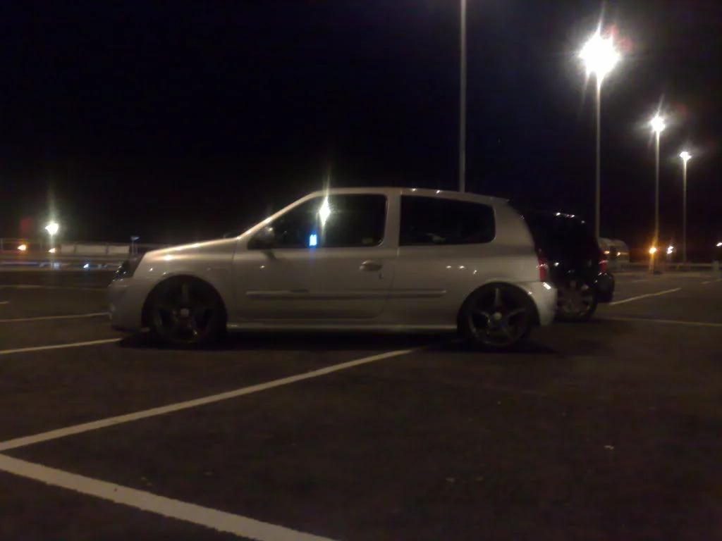 22032009224.webp
