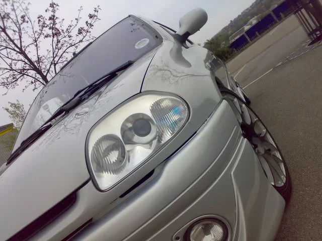 22042007242.webp