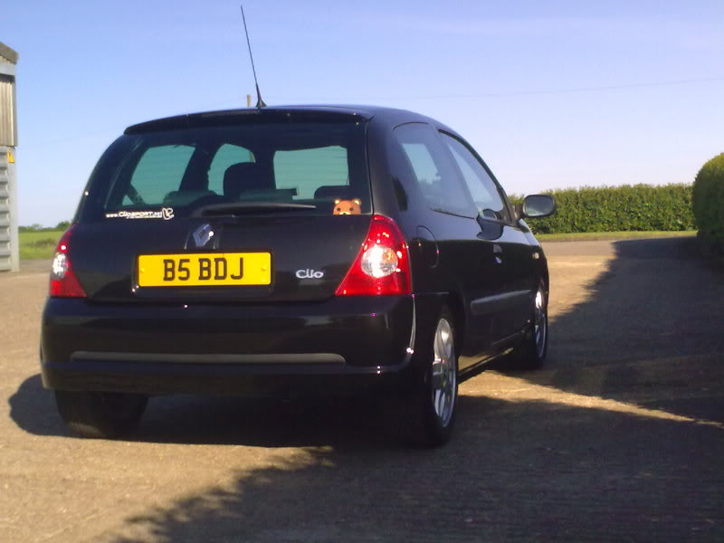 22052010279.jpg 22052010279.jpg