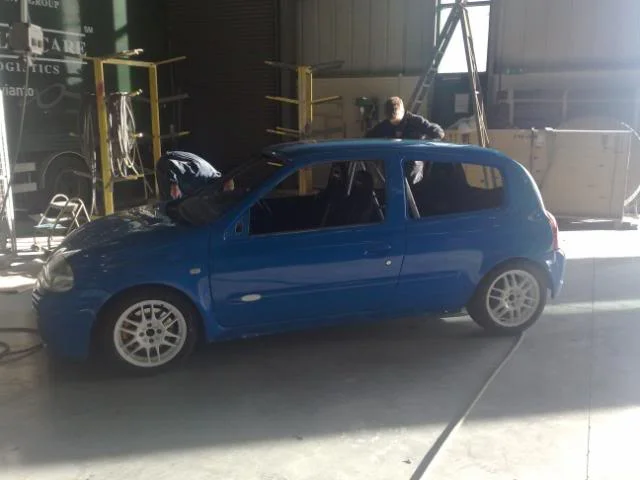 22102008166.webp