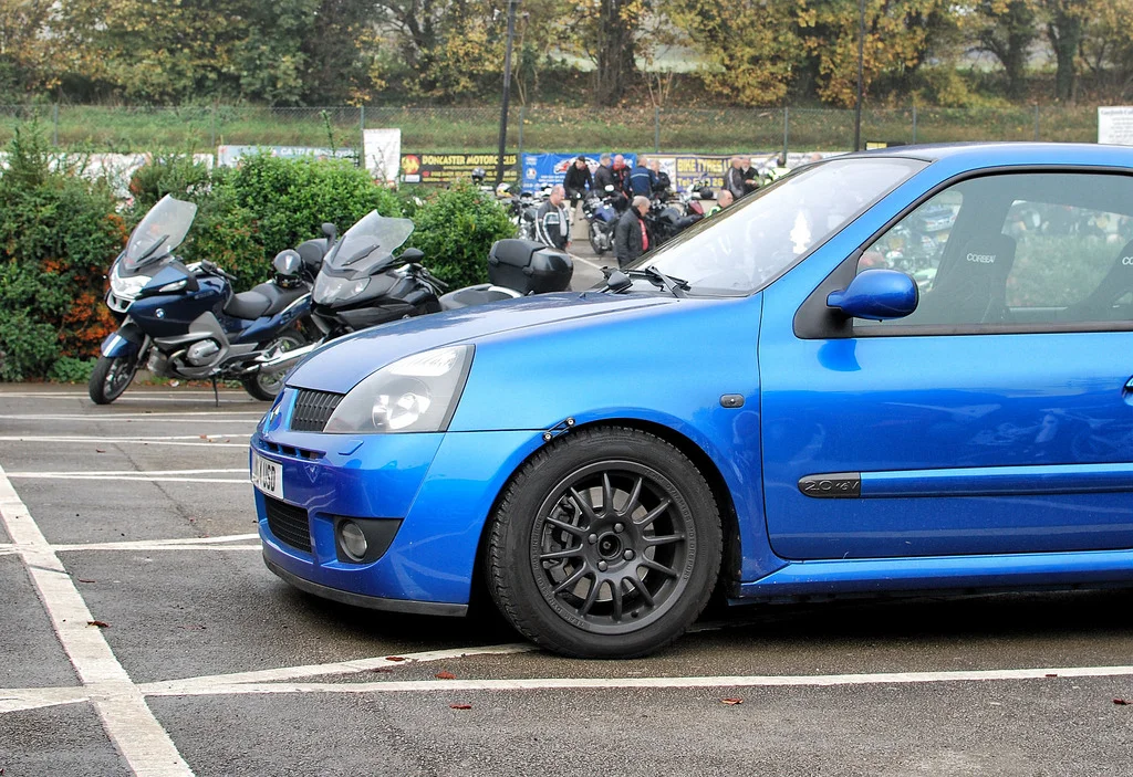22650836146_77ae804c7d_b.webp