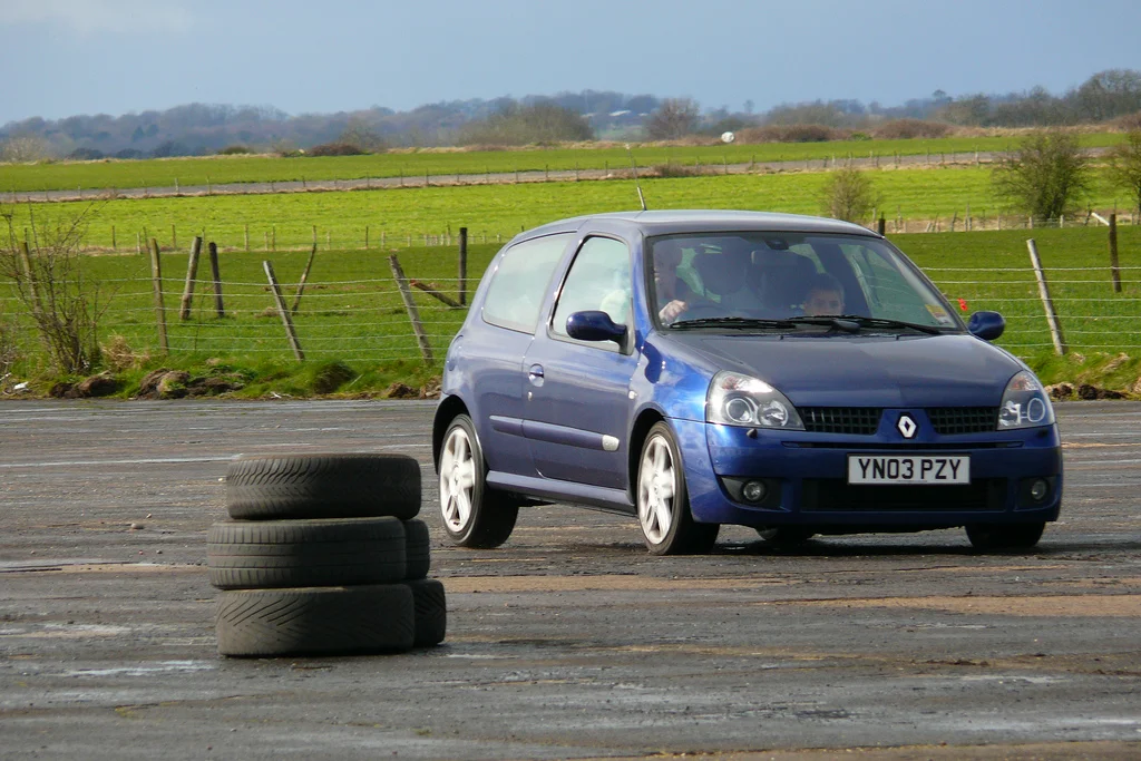 2321319117_5ea6606752_b.webp