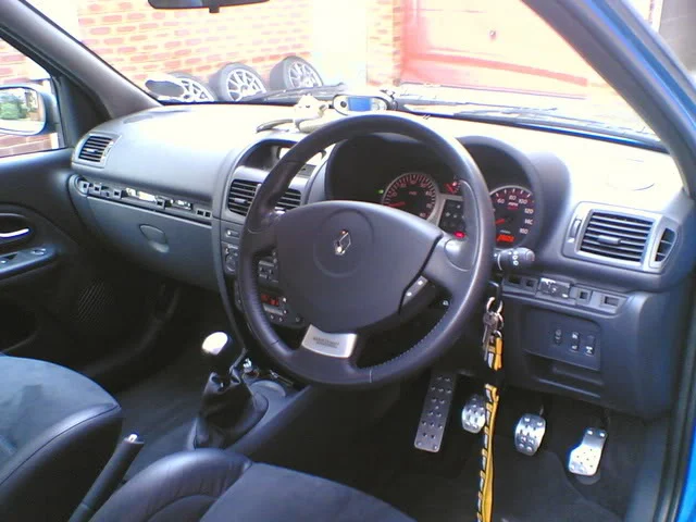 24032007006.webp