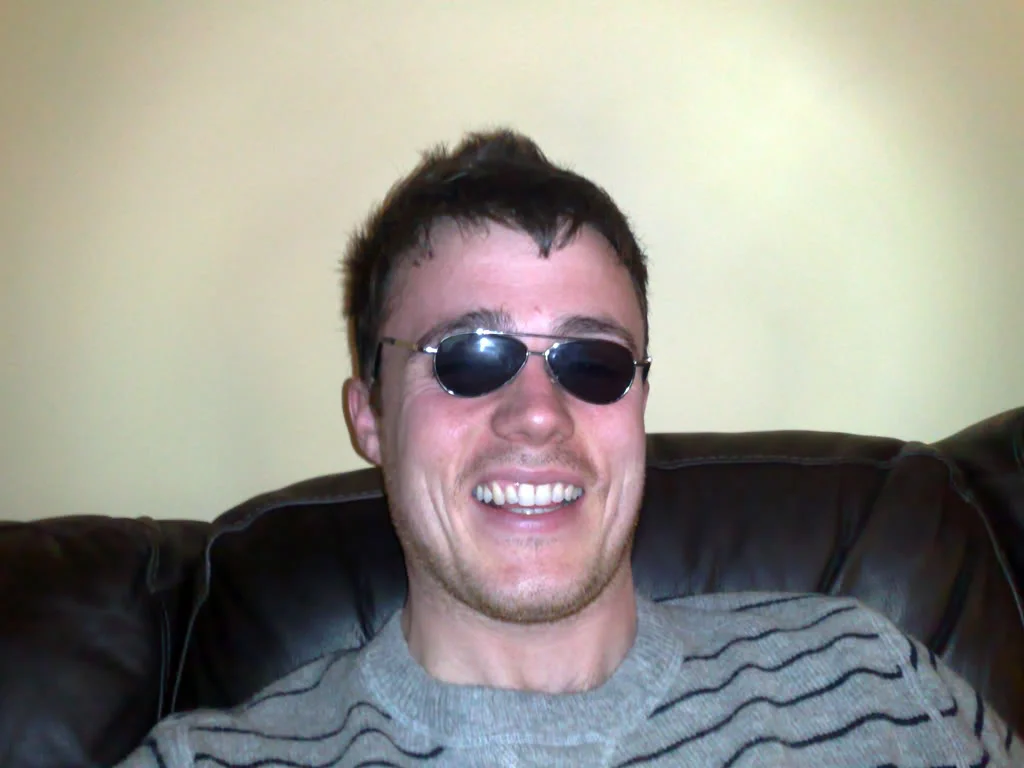 24052008137.webp