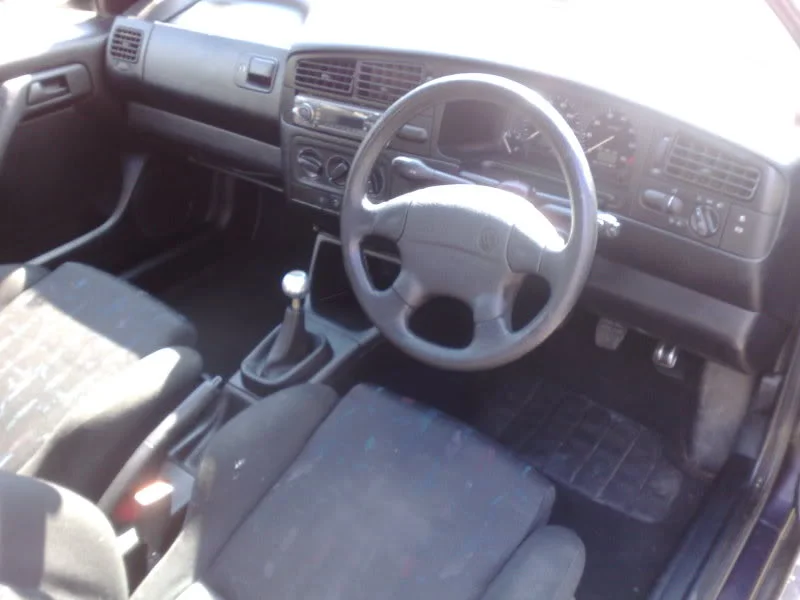 24062009885.webp